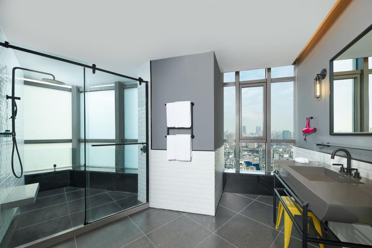 Moxy Shanghai Xuhui Экстерьер фото